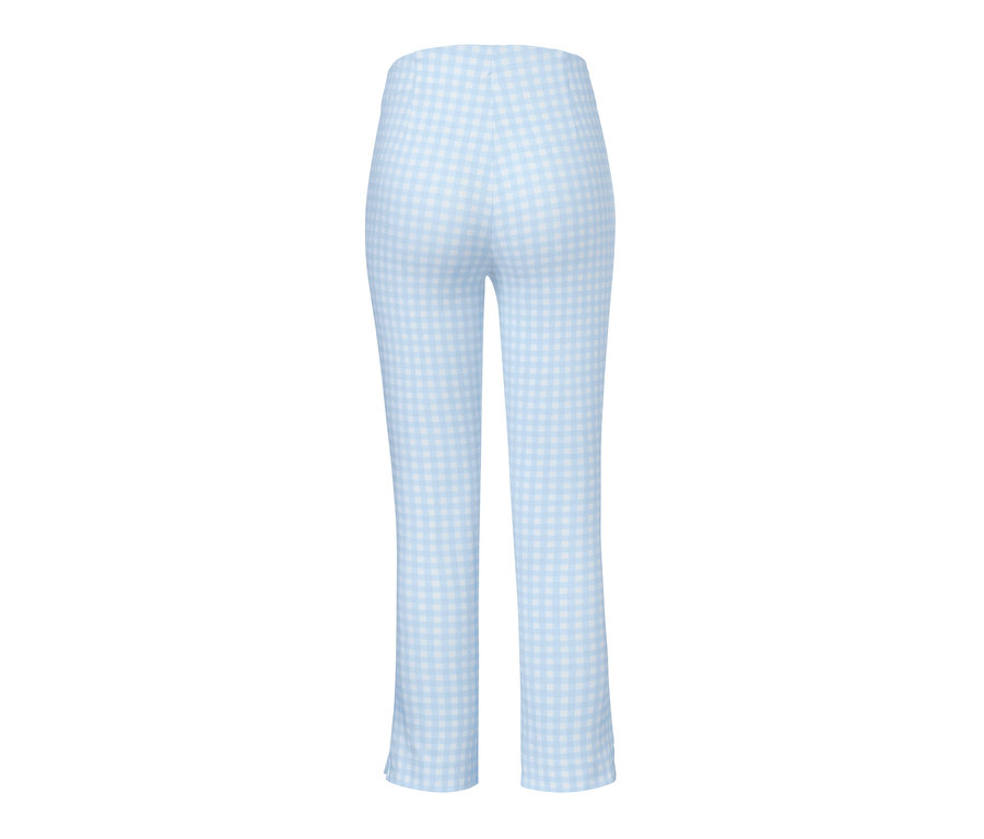 Rückansicht einer hellblau-weißen 7/8-Stretchhose.