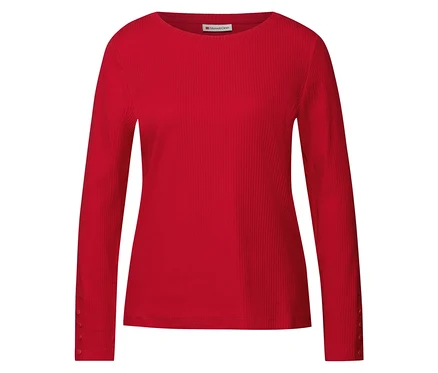 Das rote Street One Rippshirt ist auf weißem Hintergrund zu sehen.