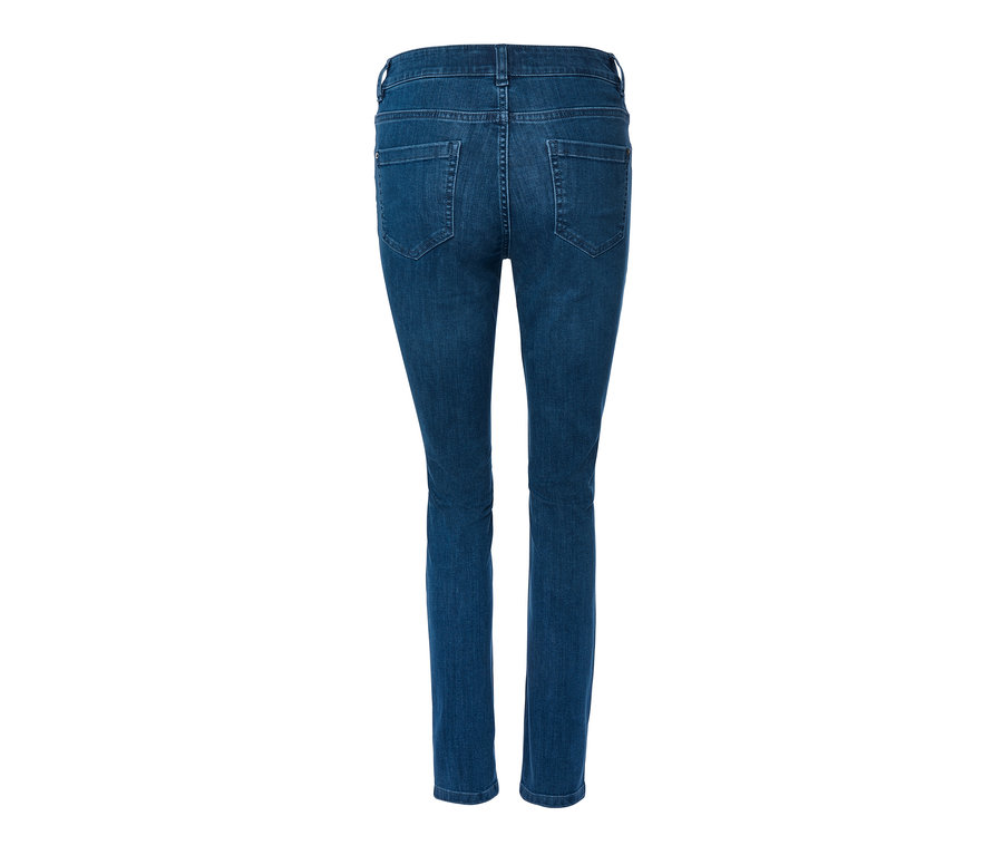 Detailansicht der Rückseite einer Slimfit-Jeans.