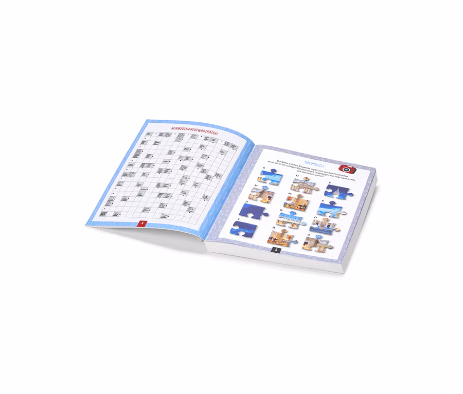Aufgeschlagenes Buch mit Kreuzworträtsel links und Fotopuzzle rechts.