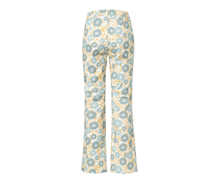 Webhose mit Blumenmuster.