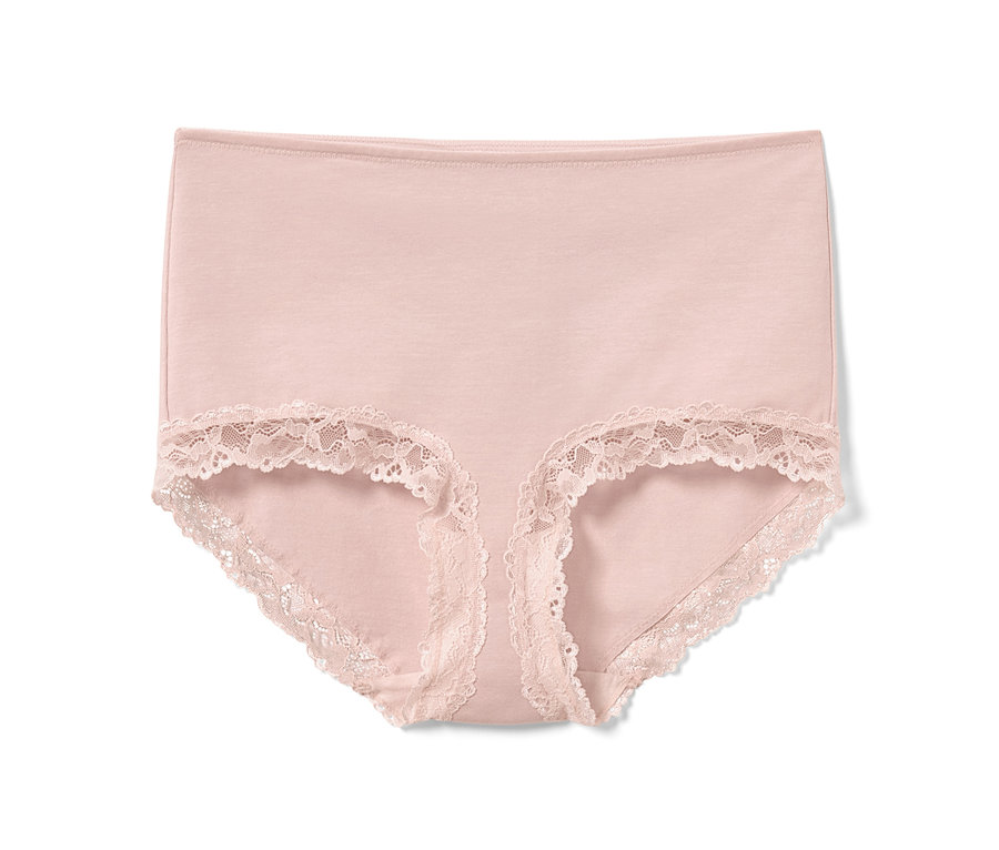 Eine rosafarbene Highwaist-Panty mit Spitze liegt auf einem weißen Hintergrund.