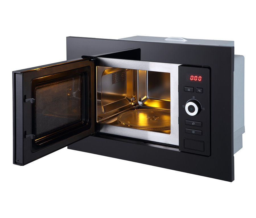 Geöffnete schwarze Respekta-Einbaumikrowelle MW 800G mit Drehteller.