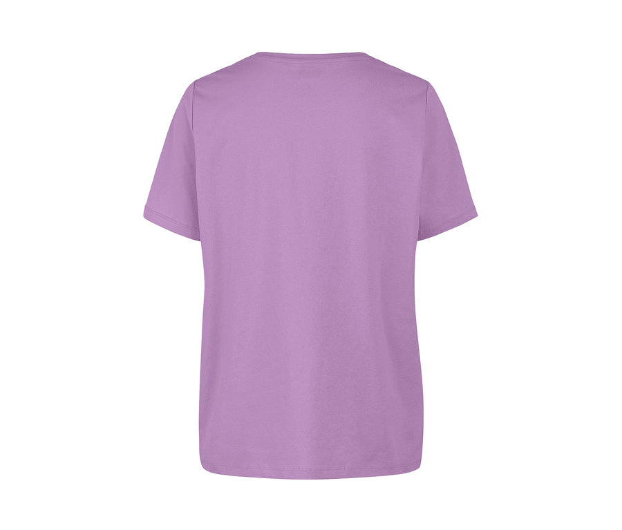 Rückansicht eines lila T-Shirts mit Wording-Print.