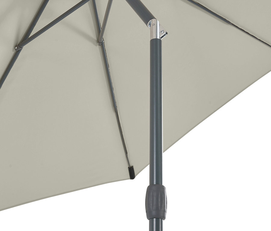 Ansicht von unten eines grauen Leco Sonnenschirms mit Ø 300 cm, inklusive Abdeckhaube.