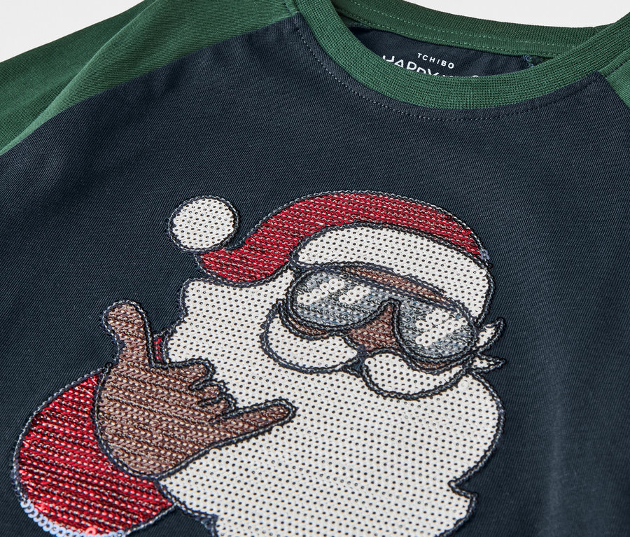T-Shirt mit Santa Claus Grafik mit Sonnenbrille.