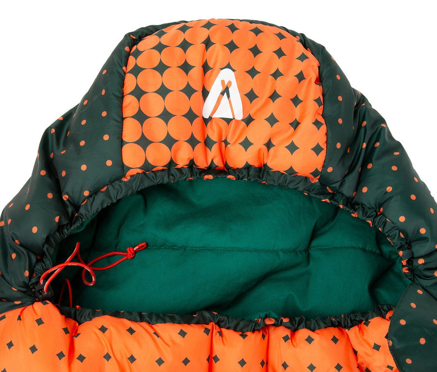 Detailaufnahme von Tambu Mumienschlafsack »KARA 1600«.