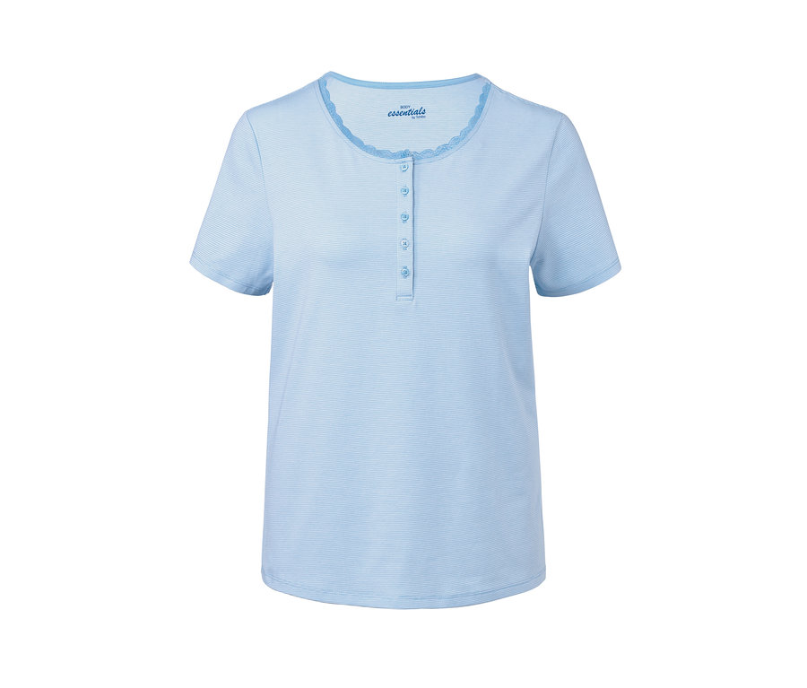 Blauer Pyjama mit kurzen Ärmeln und Spitzenbesatz.