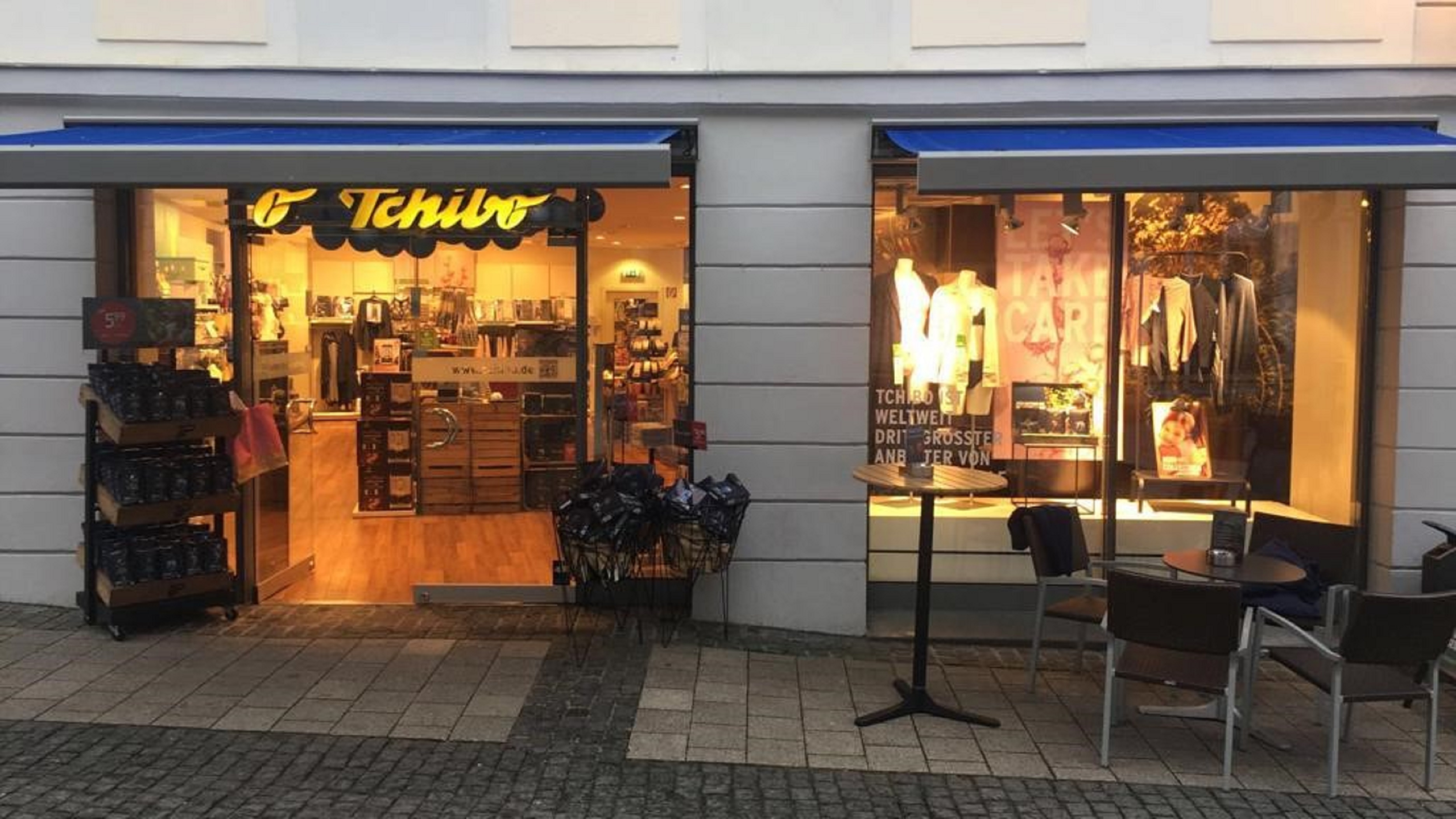 Hier finden Sie Öffnungszeiten, Telefonnummer und weitere Informationen zu Filiale Uzstr. 35, 91522 Ansbach.