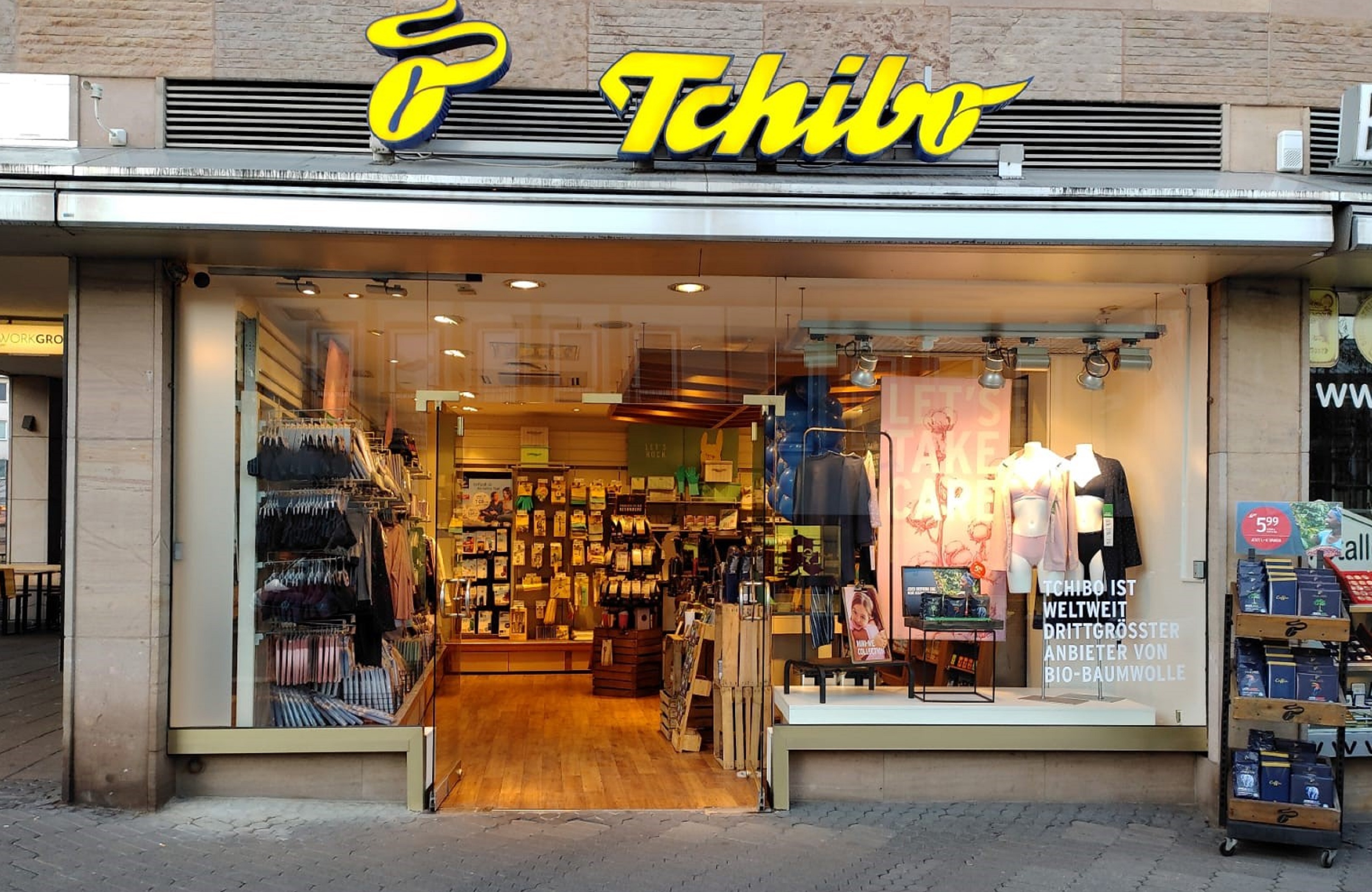 Hier finden Sie Öffnungszeiten, Telefonnummer und weitere Informationen zu Filiale Plobenhofstr. 1, 90403 Nürnberg.