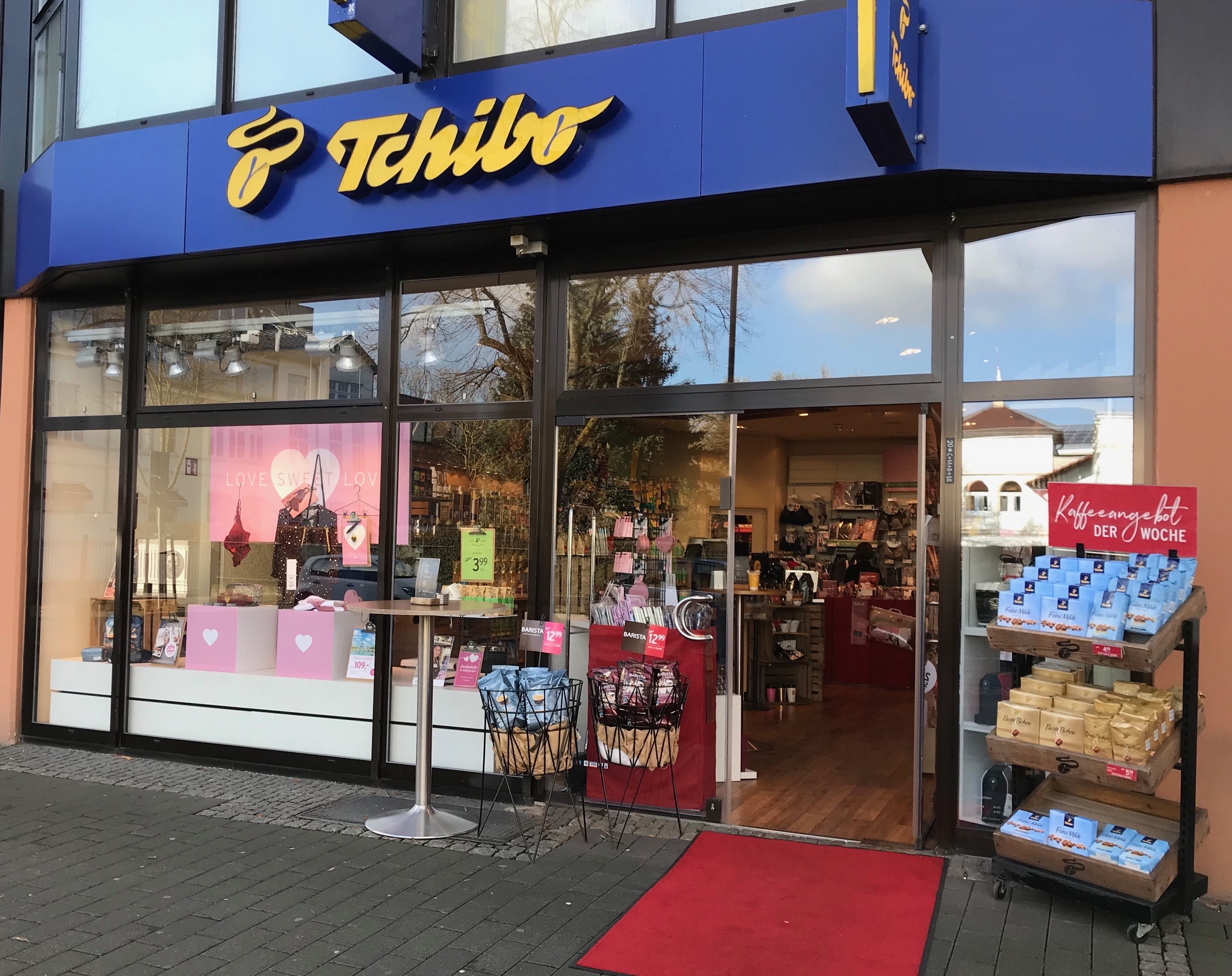 Hier finden Sie Öffnungszeiten, Telefonnummer und weitere Informationen zu Filiale Frankfurter Str. 98 B, 53773 Hennef.