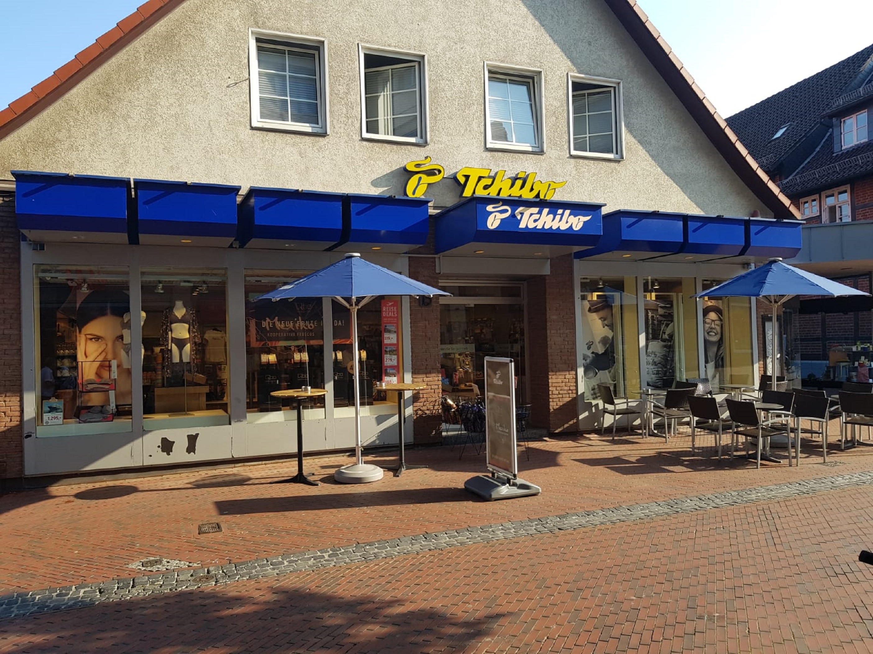 Hier finden Sie Öffnungszeiten, Telefonnummer und weitere Informationen zu Filiale Marktstr. 15, 31535 Neustadt.