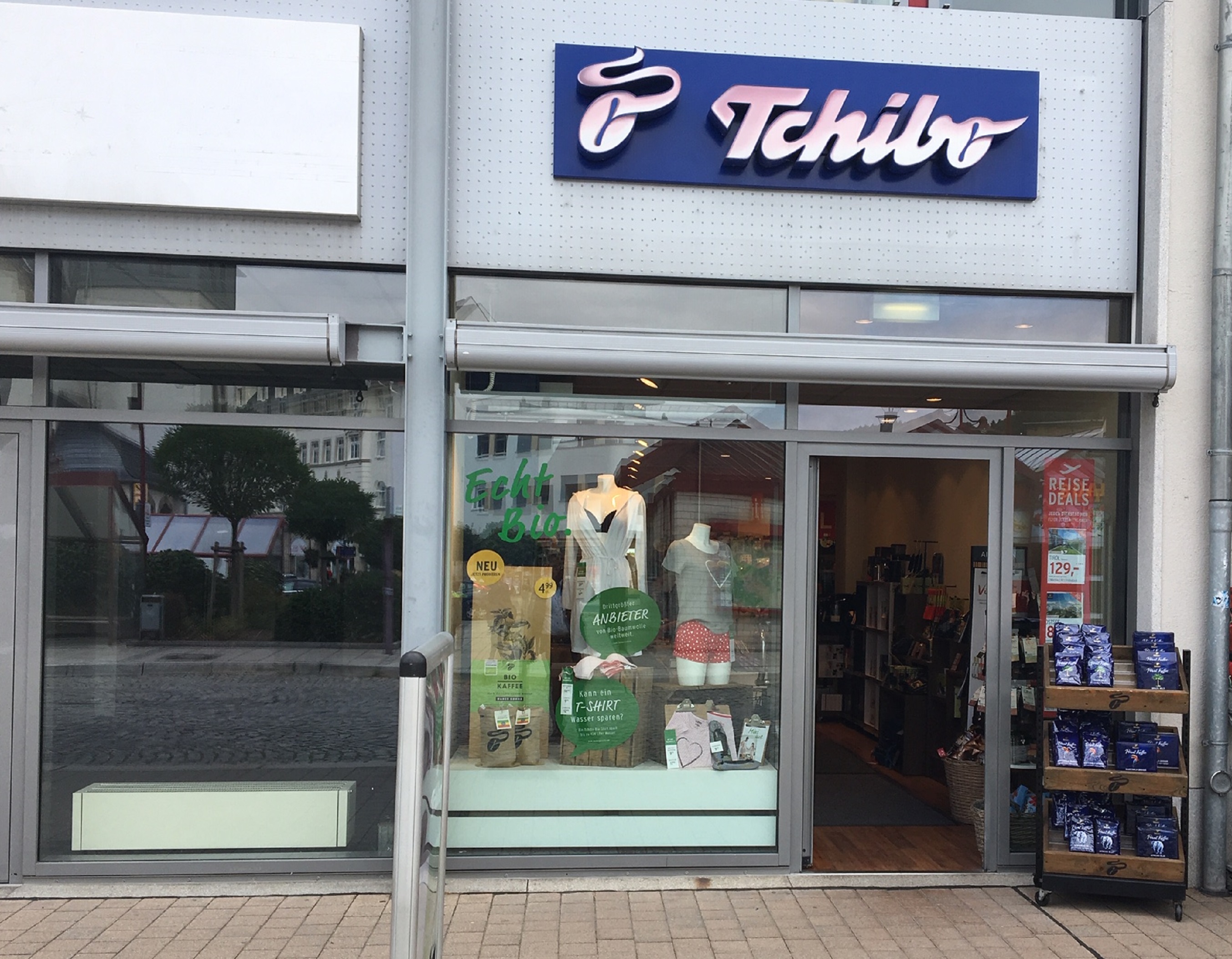 Hier finden Sie Öffnungszeiten, Telefonnummer und weitere Informationen zu Filiale Postplatz 2 A, 08280 Aue-Bad Schlema.