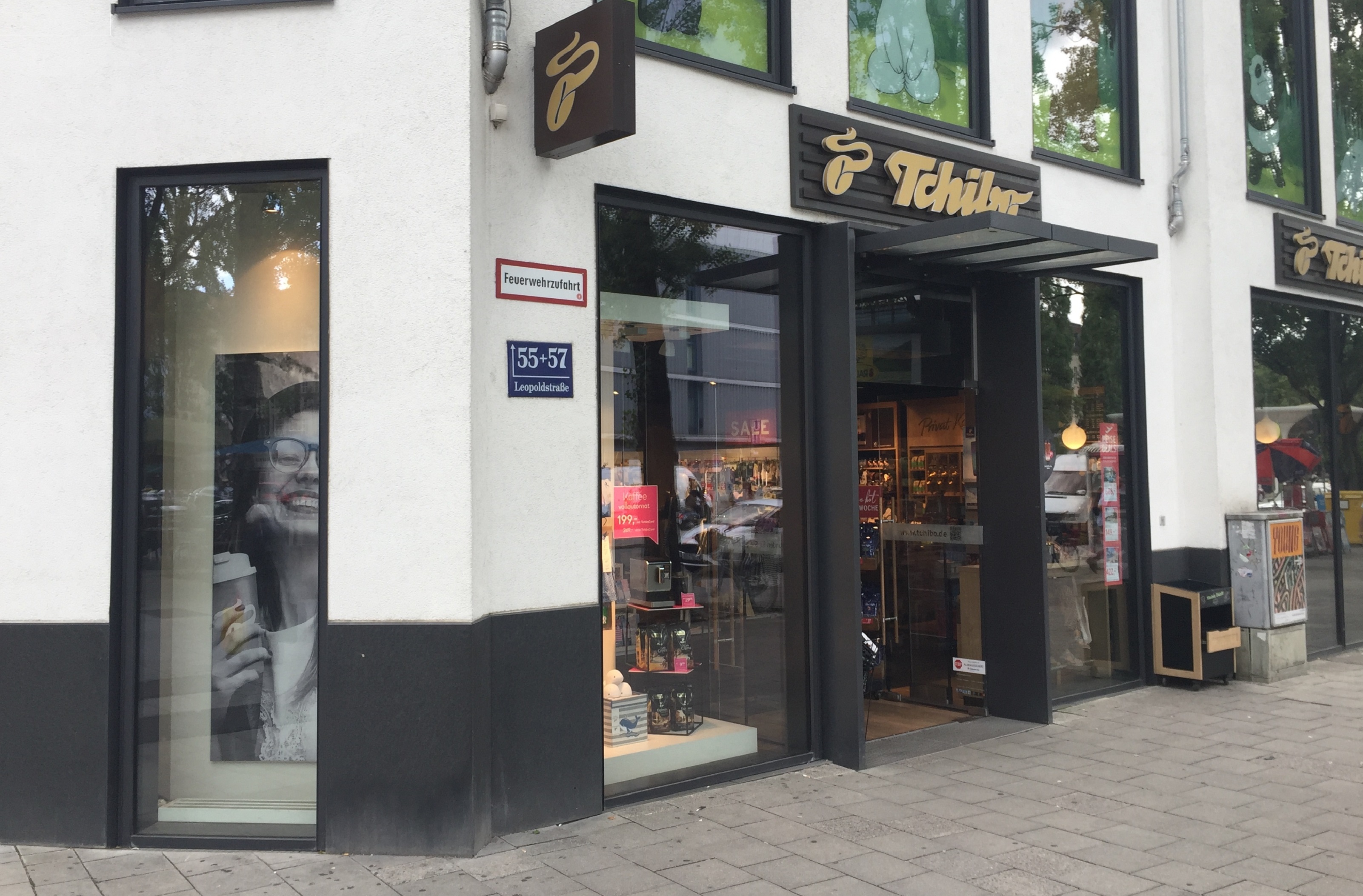 Hier finden Sie Öffnungszeiten, Telefonnummer und weitere Informationen zu Filiale Leopoldstr. 57, 80802 München.