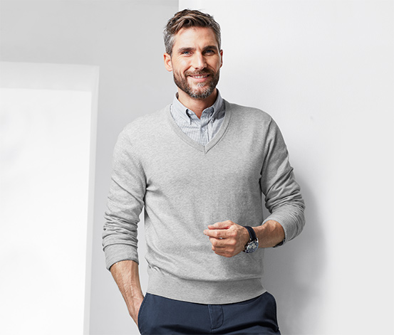 V-Pullover