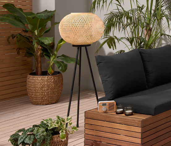 Led Stehleuchte Dreibein Mit Bambusgeflecht Online Bestellen Bei