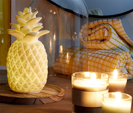 Lampa LED w kształcie ananasa
