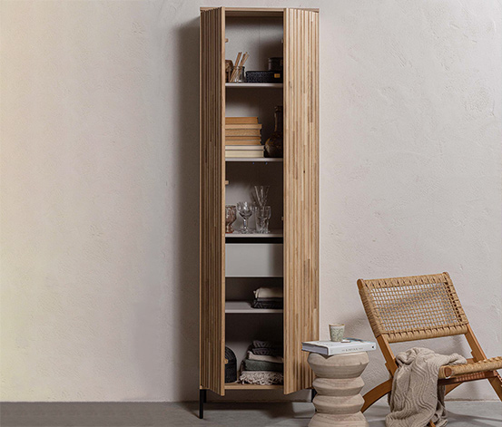 /newmedia/art_img/MAIN-CENSHARE/9e6ad22fb83a2c83/schrank-eiche-naturfarben.jpg