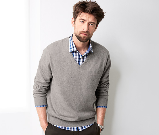 V-Pullover