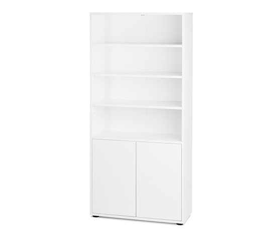 Bücherregal mit Türen - 