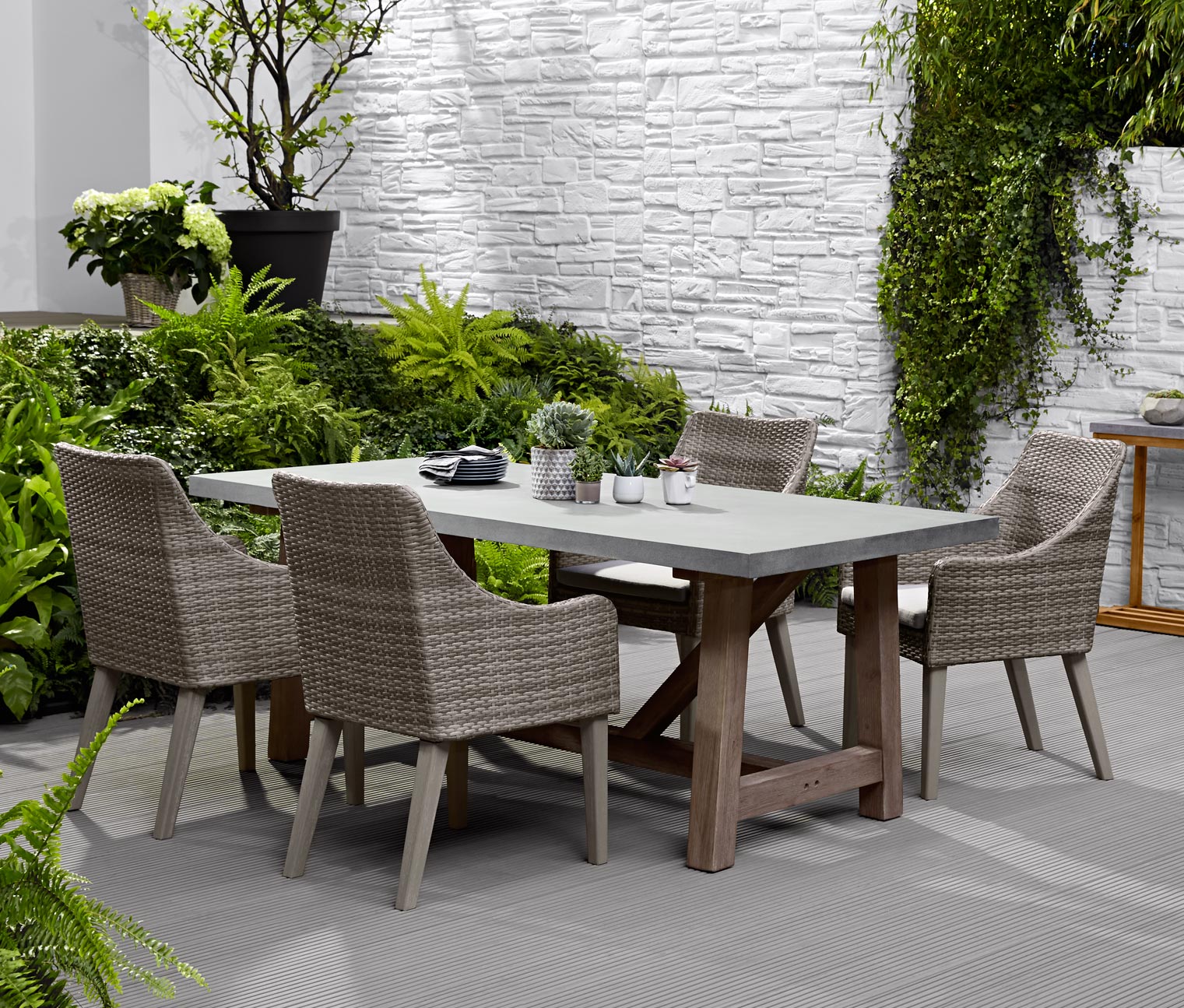 Gartentisch in Betonoptik, ca. 2 m online bestellen bei