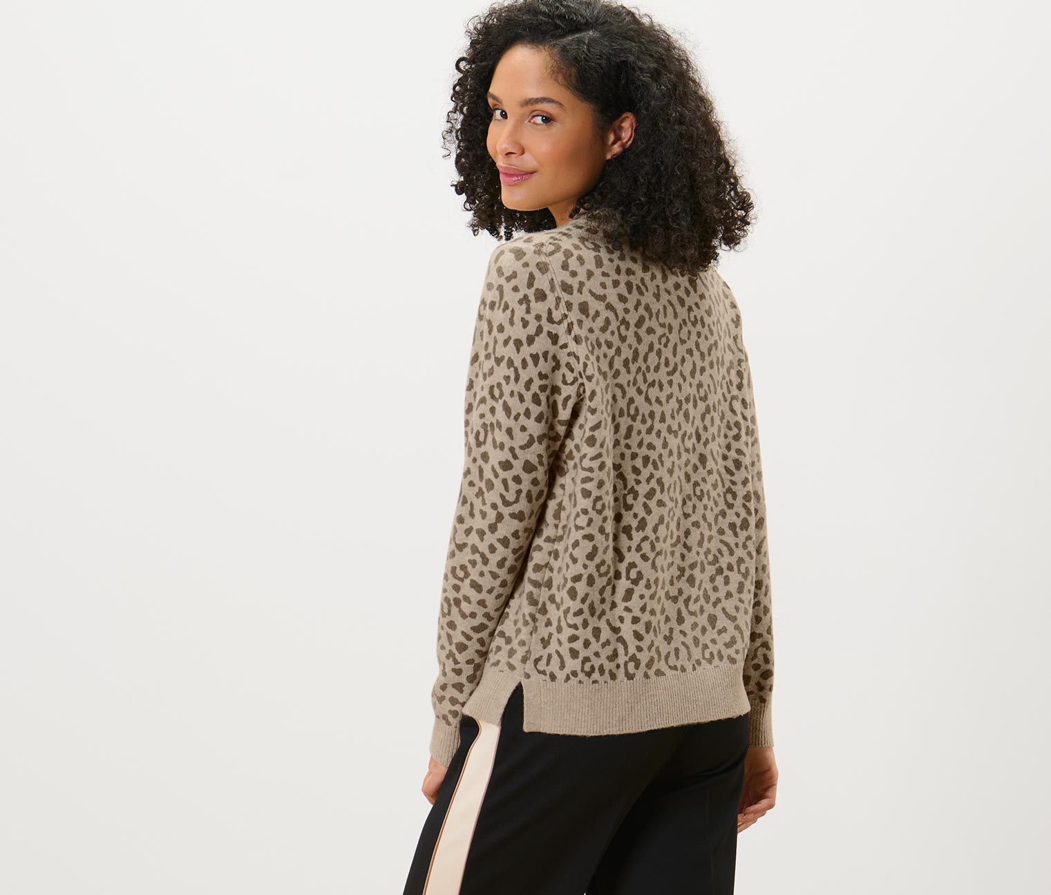 Thumbnail - Tchibo - Bedruckter Strickpullover - Damen - Gr. XL - beige/print