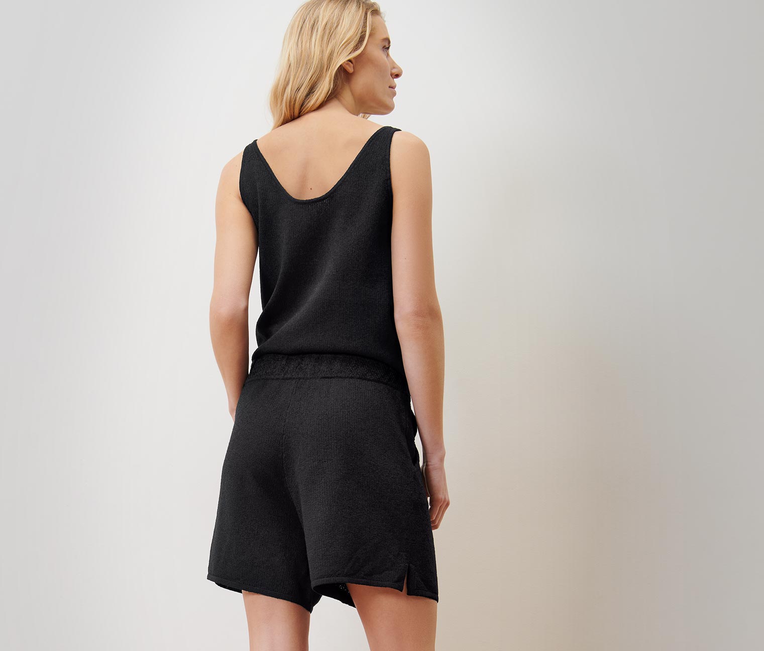 Thumbnail - Tchibo - Strickshorts - Damen - Gr. L - schwarz