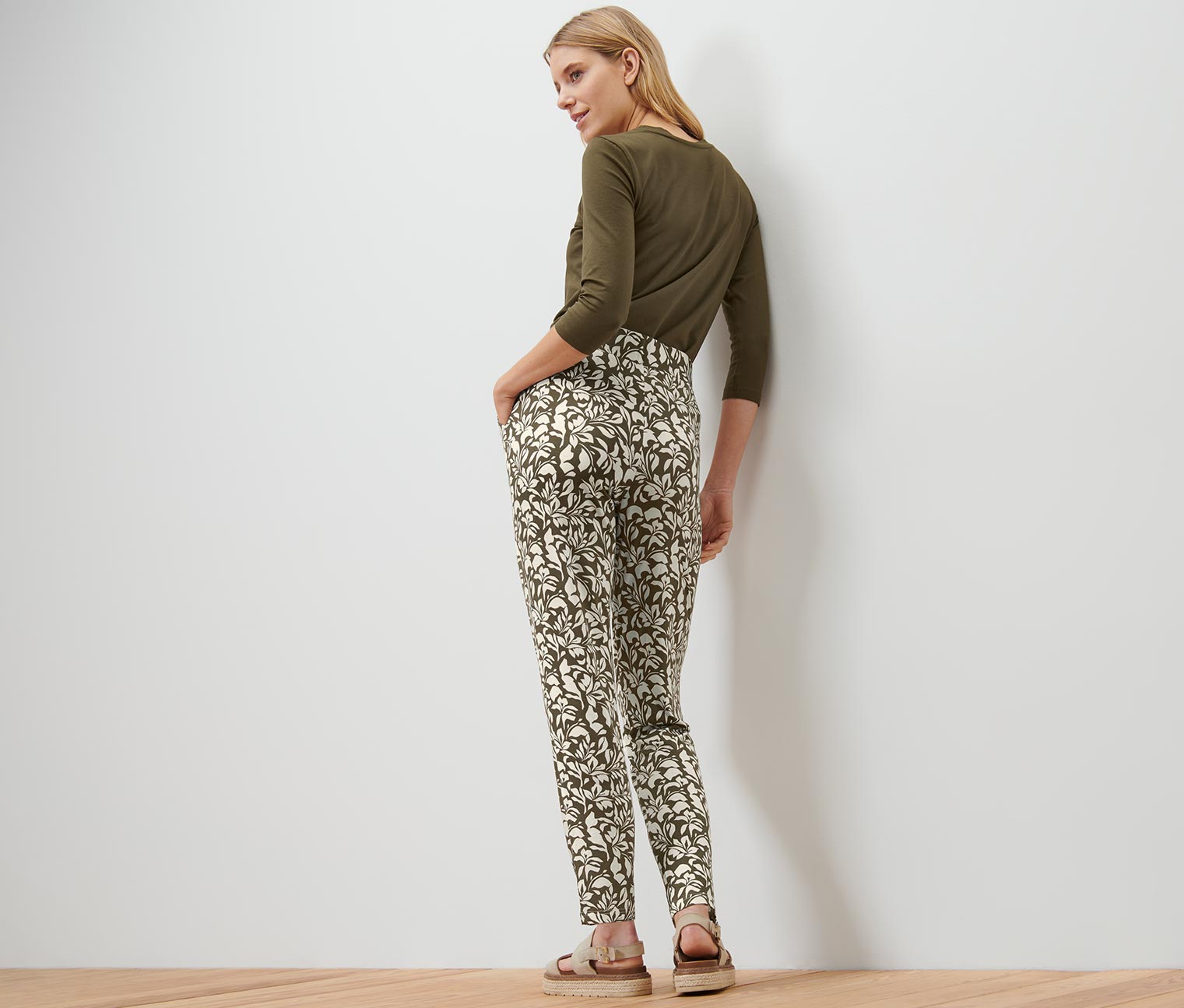 Thumbnail - Tchibo - Bedruckte Jerseyhose - Damen - Gr. S - creme/print