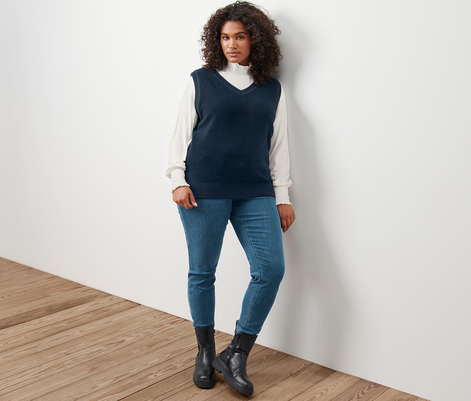 Thumbnail - Tchibo - Blusenshirt mit Stehkragen - Damen - Gr. L - creme