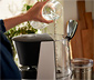Tchibo Filterkaffeemaschine »Let's Brew«, schwarz (inkl. elektrischer Kaffeemühle und 500 g Beste Bohne)