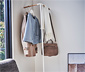 YAMAZAKI lehnende Eck-Garderobe »TOWER«