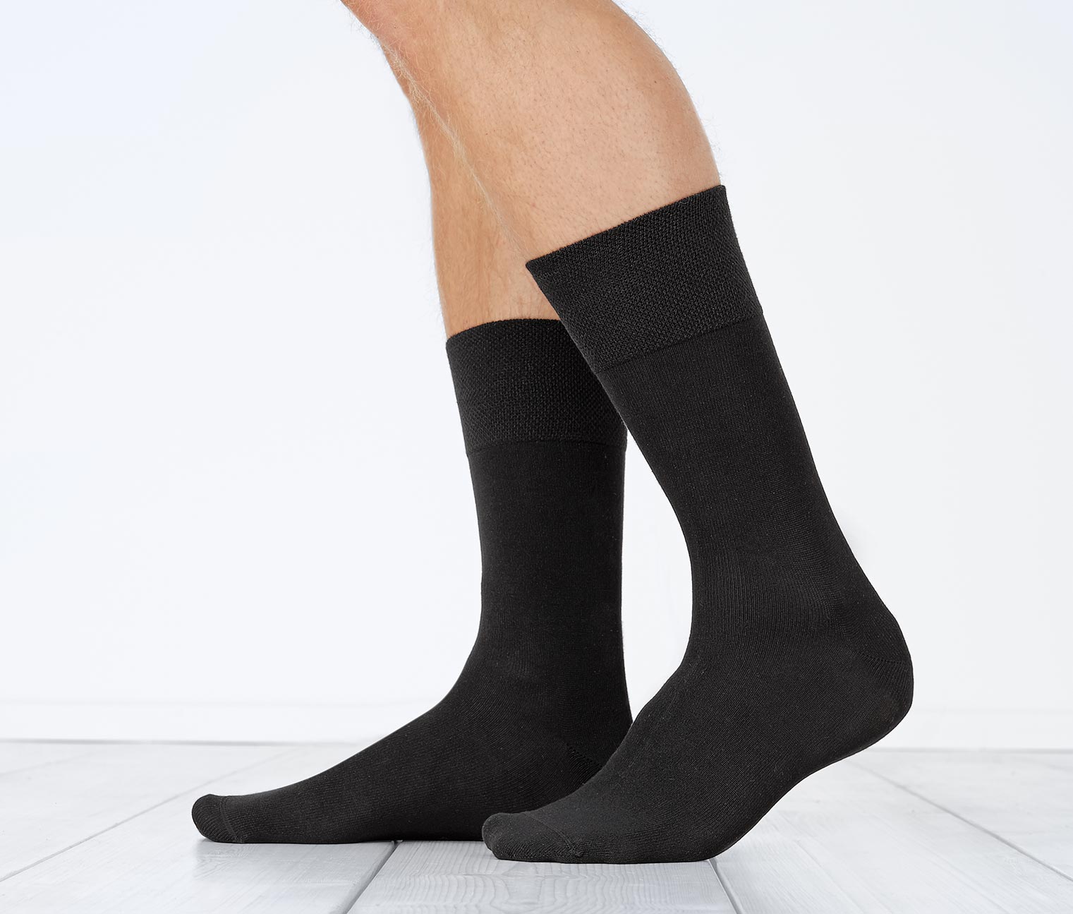 3 Paar Socken, schwarz online bestellen bei Tchibo 309563