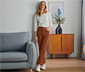 Ausgestellte Cordhose