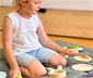 small foot Geschirr- und Topf-Set