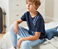 2 T-Shirts