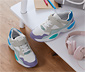 Sneaker