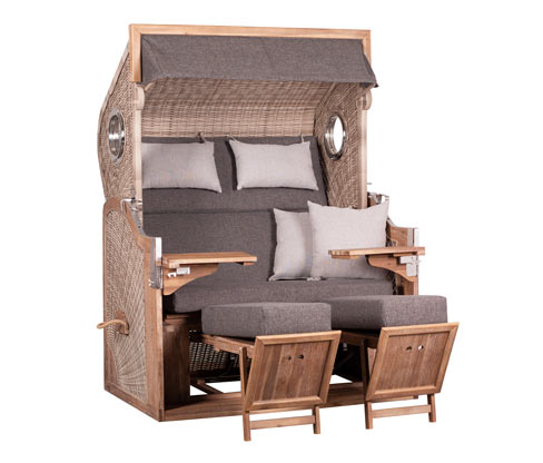 Tchibo - Strandkorb mit 2 Schwenktischen - 135x90x175cm - creme - Akazienholz / Polyethylen / Polyester