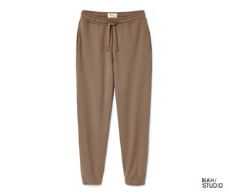 NAH/STUDIO Jogginghose | nachhaltige Baumwolle, hazelnut