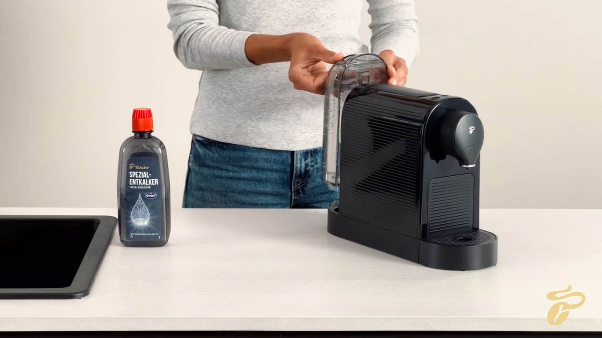 Videoanleitung zur Entkalkung der Cafissimo pure plus Kapselmaschine