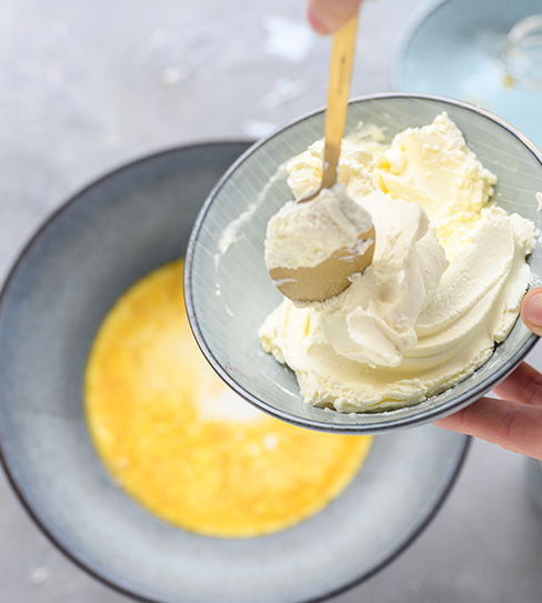 Zubereitung des Tiramisu-Eis