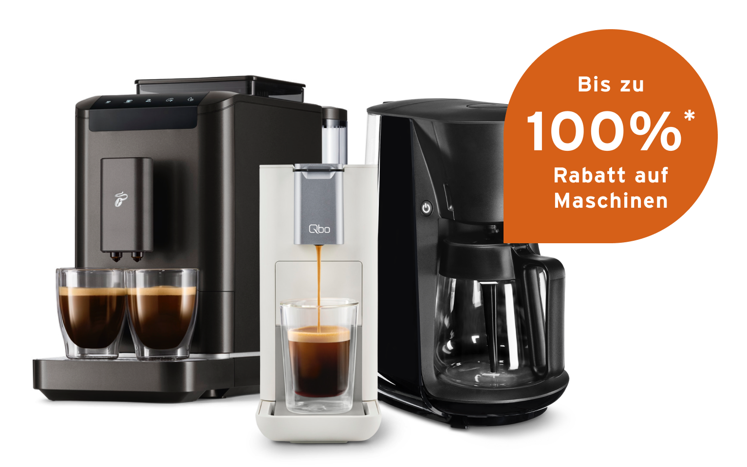 Verschiedene Kaffeemaschinen stehen nebeneinander