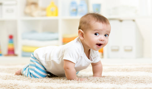 Die meisten Baby-Pyjamas können ohne Probleme bei 60 Grad gewaschen werden.