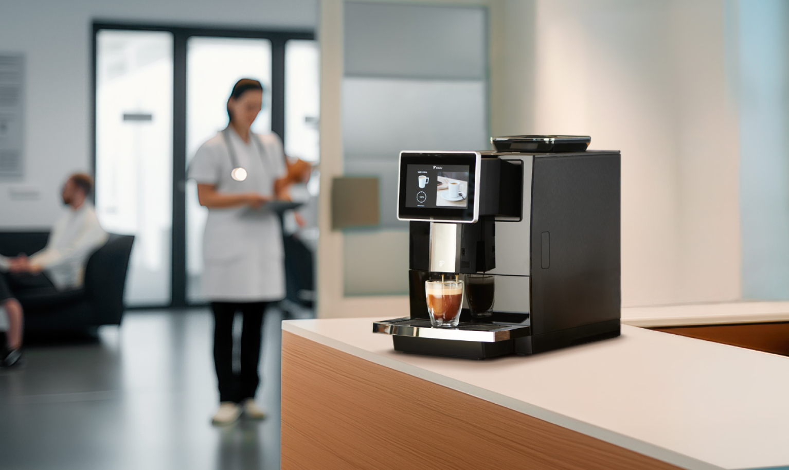 Kaffeevollautomat Tchibo Office in einer Praxis