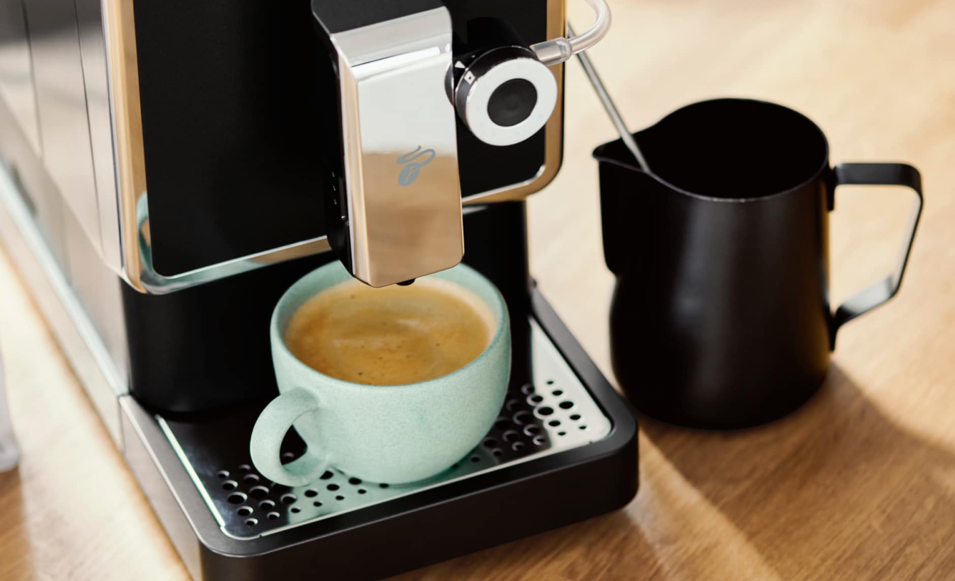 Kaffeebohnen werden gewogen