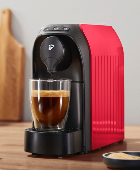 Cafissimo easy in Petrol mit vollem Caffè Crema Glas