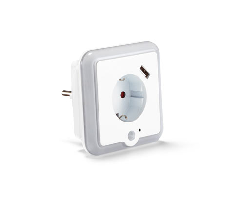 Konnektor USB-vel, éjszakai fénnyel