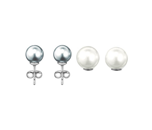 Clous d’oreilles en argent avec perle de bivalve
